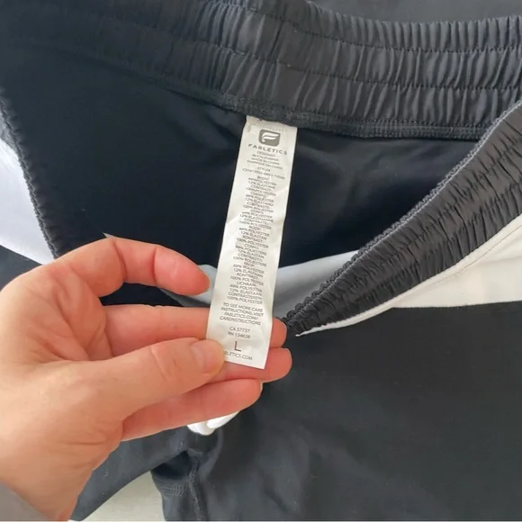 Fabletics women’s leggings size L - Picture 2 of 4